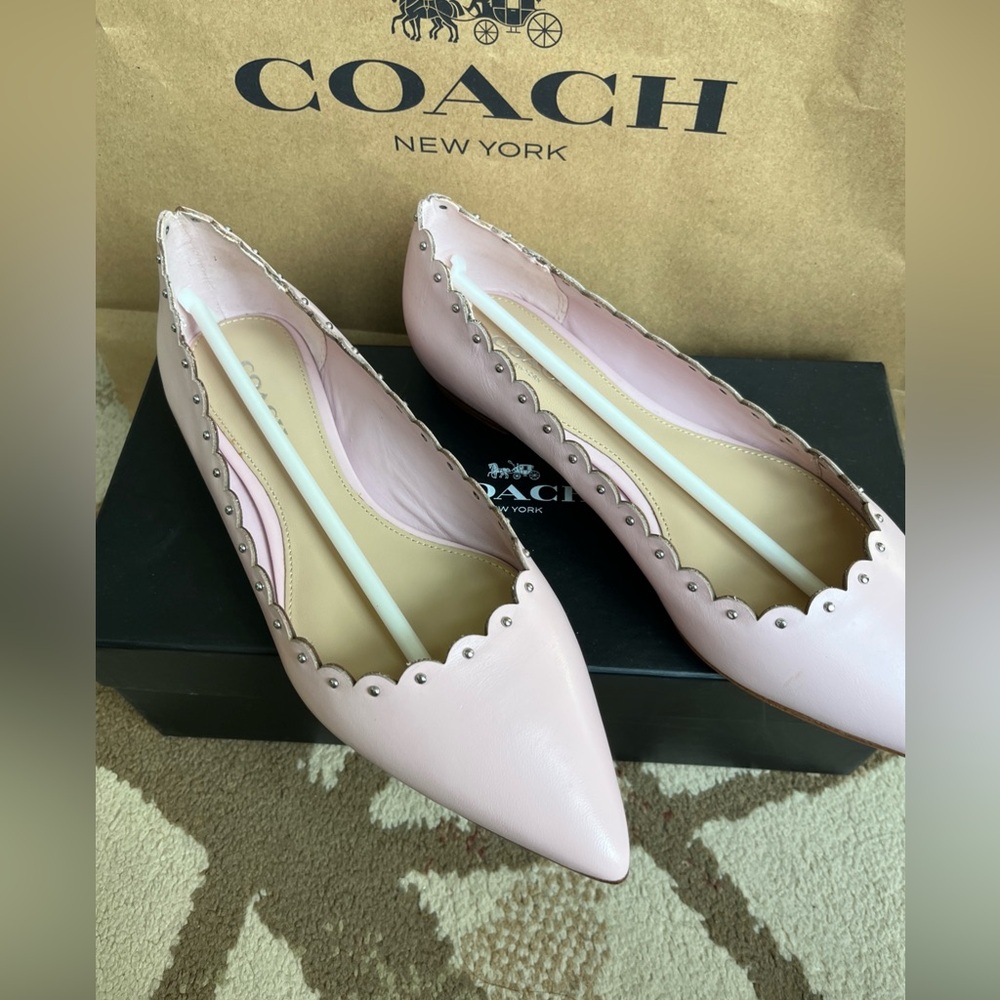 Coach Women's Jill Flats US Size 5.5 Q7949 soft shine calf petal pink new